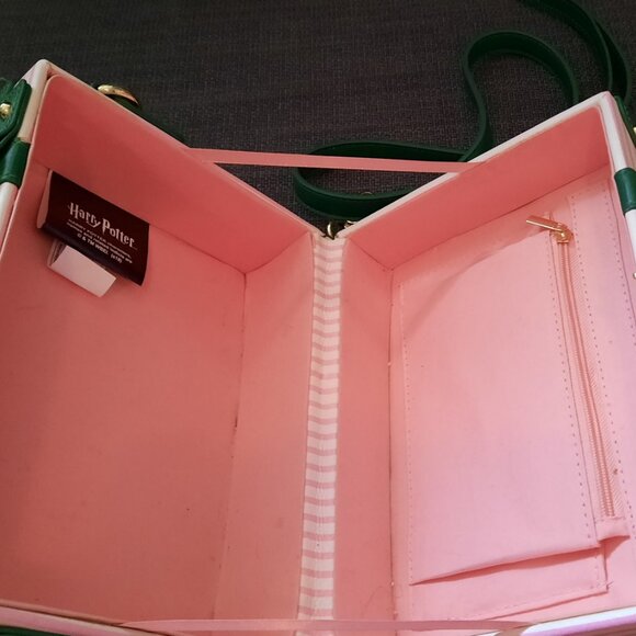 Harry Potter Honeydukes Purse Trunk Crossbody - Picture 6 of 8